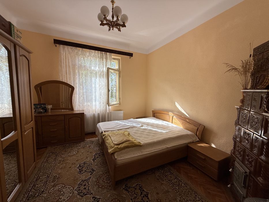 Casa De Vanzare - Gaesti