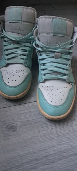 Adidași nike air jordan 1 mod ice blue