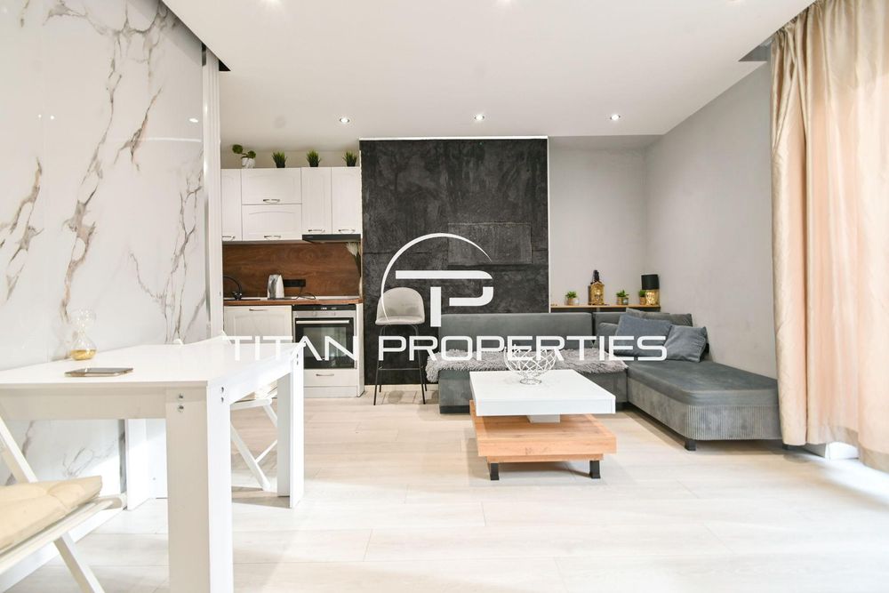 Двустаен за продажба в ж.к. Кръстова вада