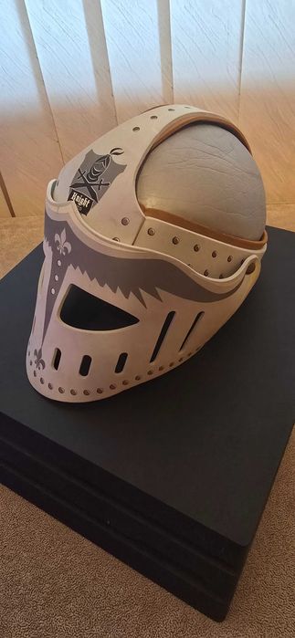 Рицарски шлем от