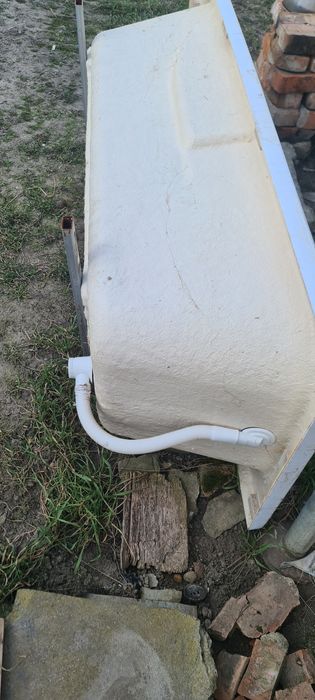 Vând cada pentru baie în stare foarte buna