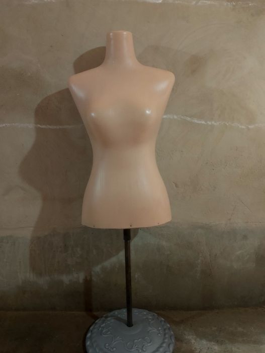 yangi 9 ta maniken sotiladi