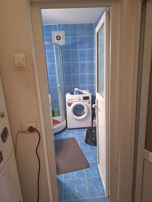 Apartament de vanzare 2 camere 54 m plus beci 17 m