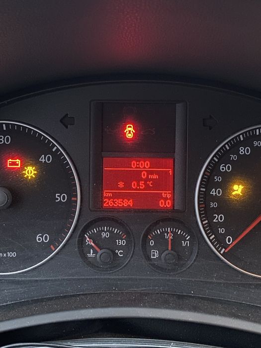 Golf 5 2008 motor defect