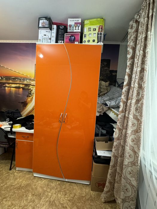 Шкаф и парта комплект