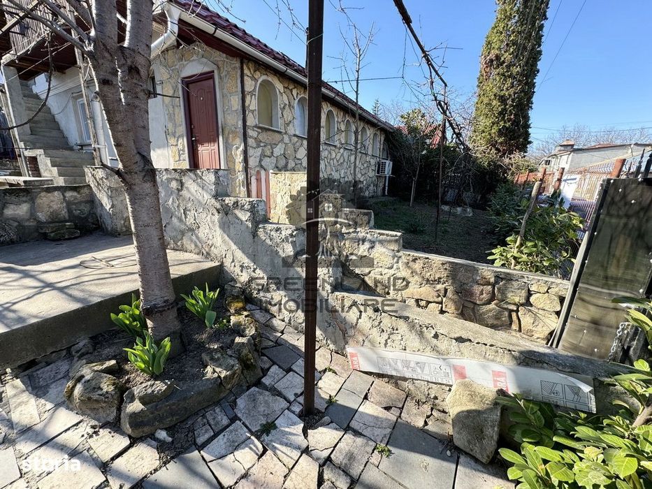 Casa tip duplex - CENTRU - teren 560mp