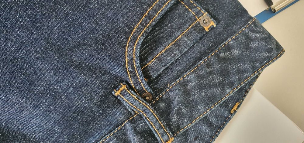 Дамски дънки  Dsquared