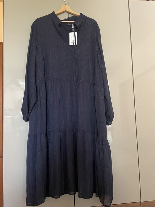 Рокля (нова) на шведската фирма ZIZI