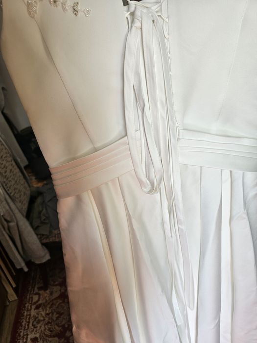 Rochie de mireasa din tafta