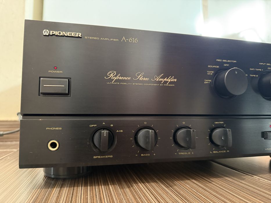 Pioneer A-616 Стерео усилвател