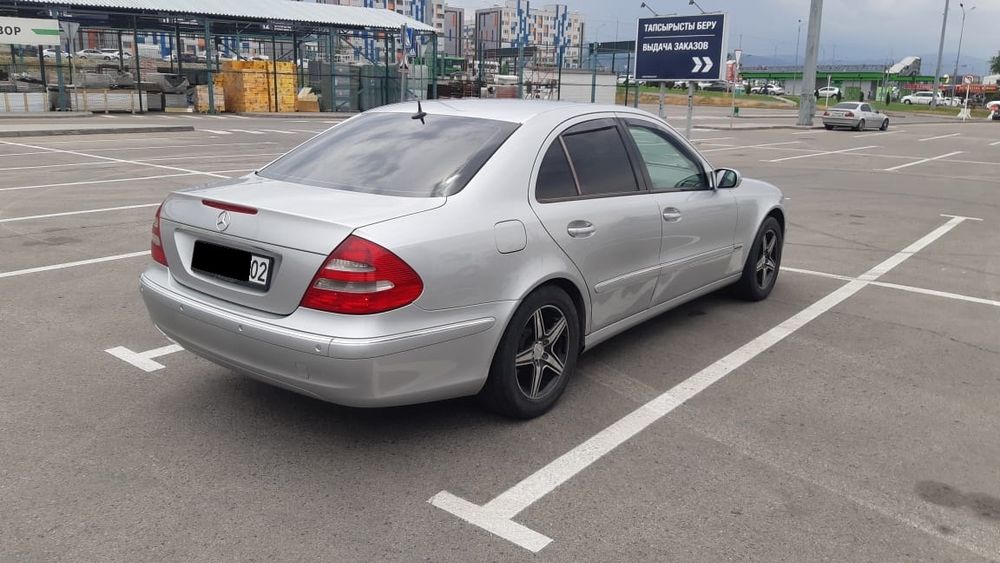 Mersedes-Benz w211 e320, 2004 Elegance