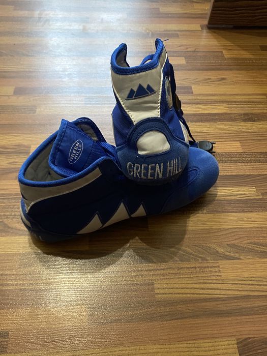 Продам борцовки