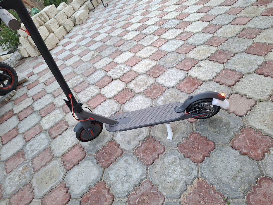 Продаются электрические самокаты