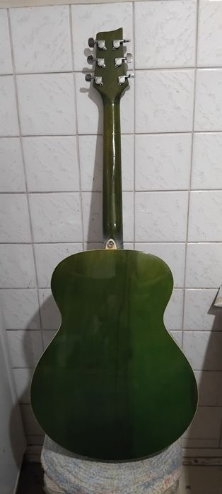 Продам Гитару  за 20000тг. Район Бурова
