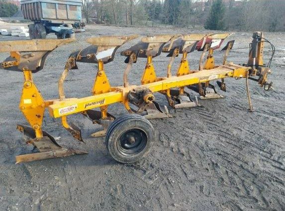 Плуг 5 корпусный