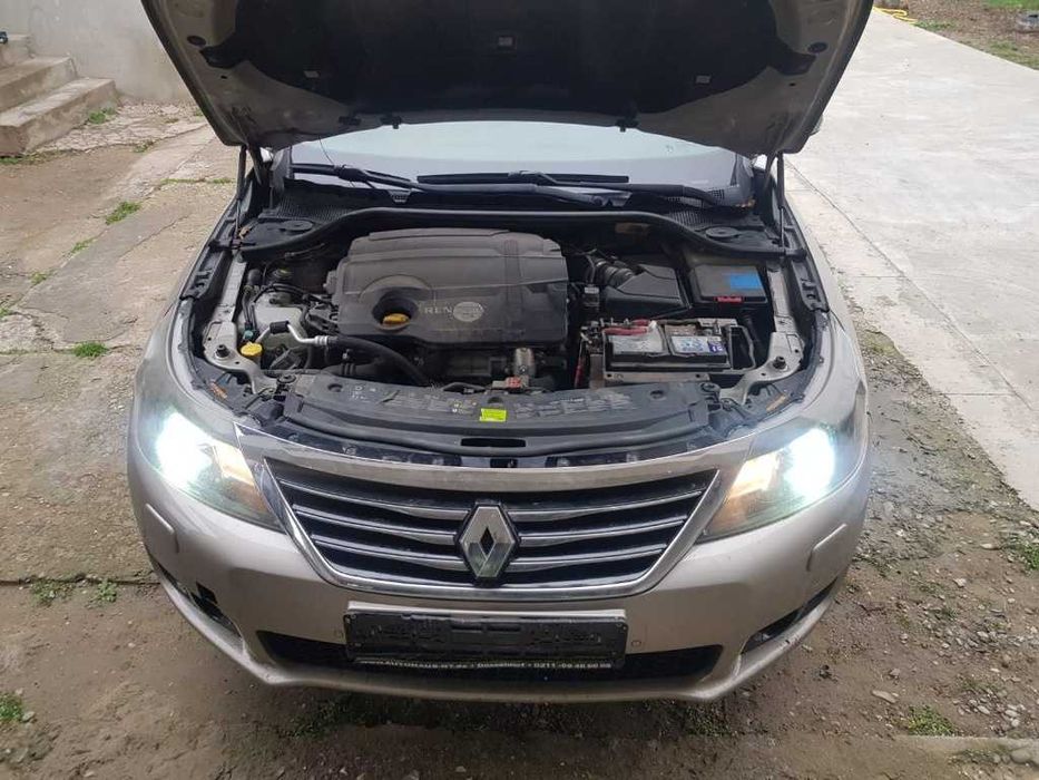 Dezmembrez Renault Latitude Inițiale Paris 2.0 dci R9M P8 150 cai