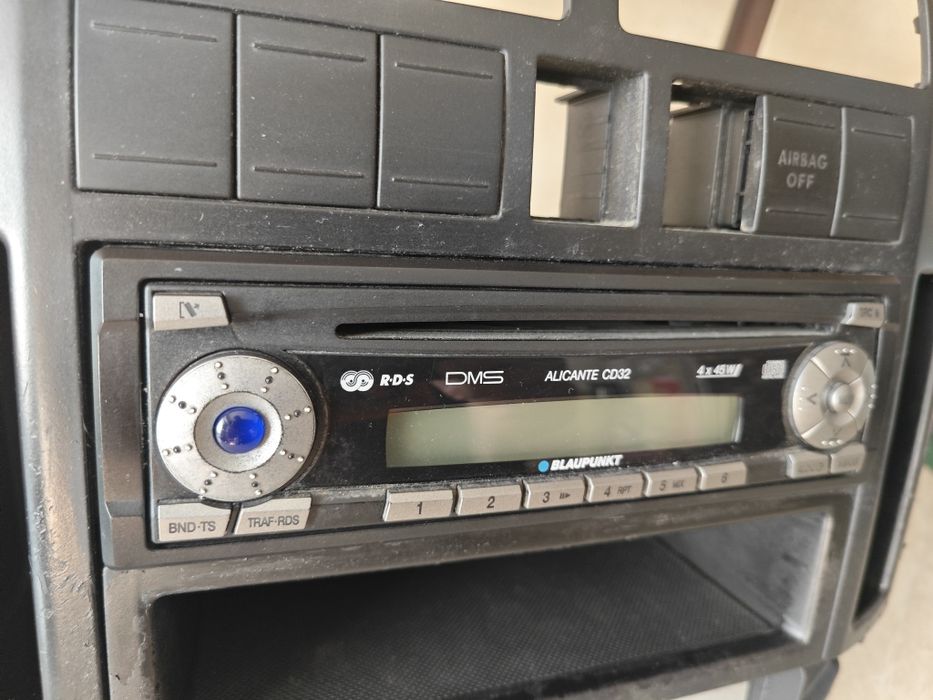 Rama + cd player auto polo