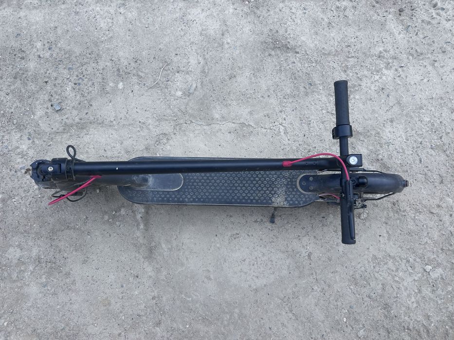 Xiaomi Mi Electric Scooter