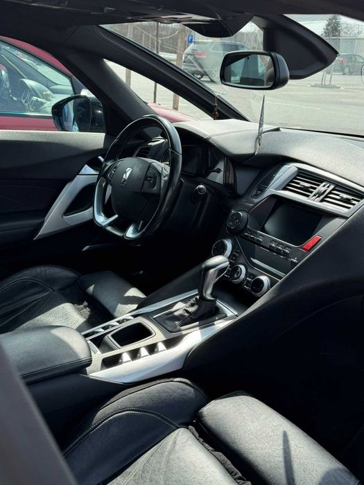 Citroen DS5 2015 Facelift • 2.0 BlueHDi 180 CP • Automat