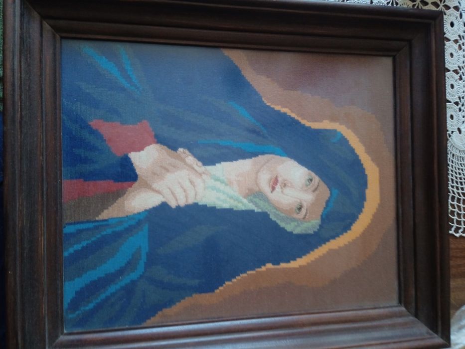 Гоблен Молеща се Мадона / Икона