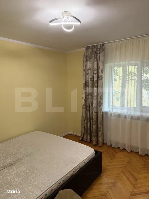 Apartament 4 camere, modern, parcare, zona UMF