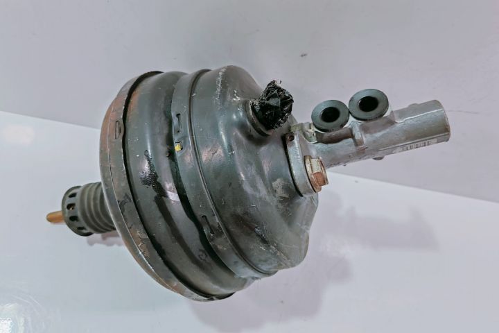 Tulumba Frana  cu pompa centrala 4B3612105A Volkswagen VW Passat B5.5