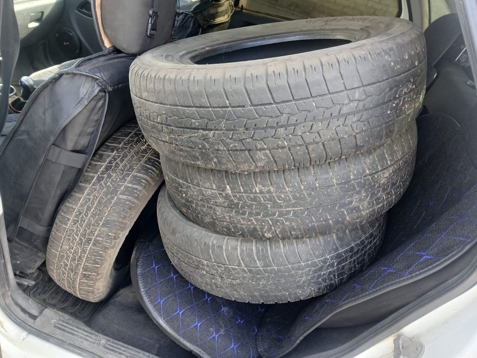 Продам шины с литыми дисками