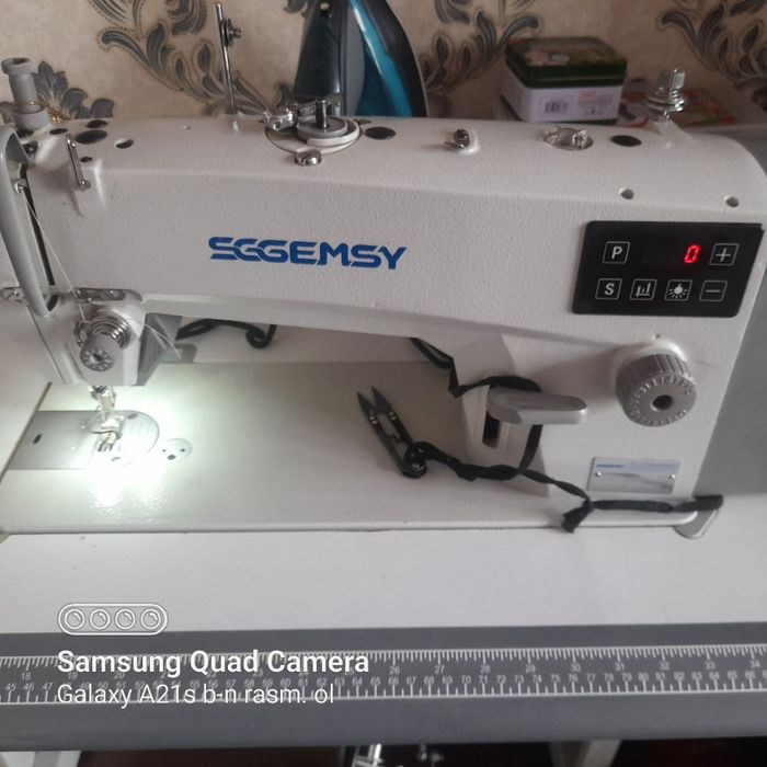 Швейная машинка привезли из России