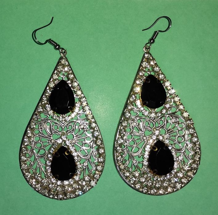 Шандельеры (большие серги)