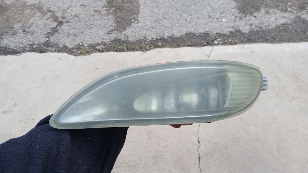 Туманка тайота камри 30