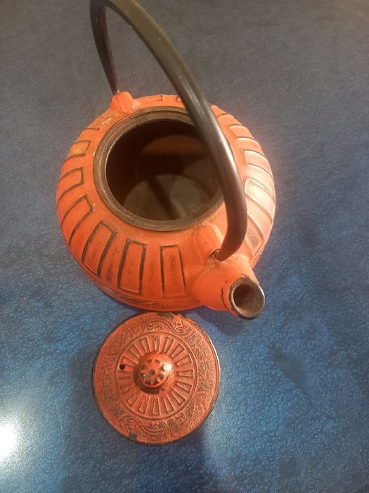 Чайник чугунный 0.5 л