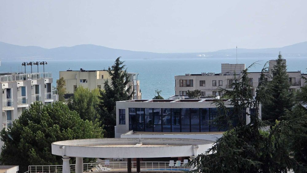 Двустаен с гледка море в Бургас