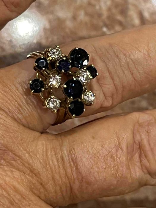 Inel din aur de 18k cu diamante si safire naturale, 5.57g, certificat