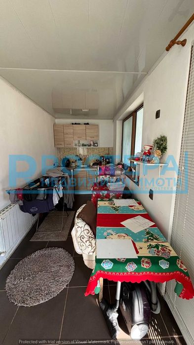 Самостоятелна Къща - Въбел