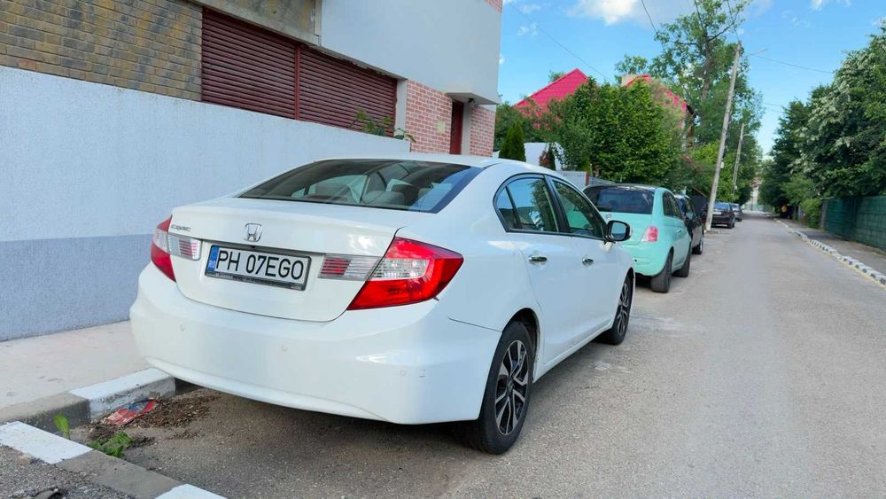 Honda Civic Sedan 1.8 i-VTEC 2014