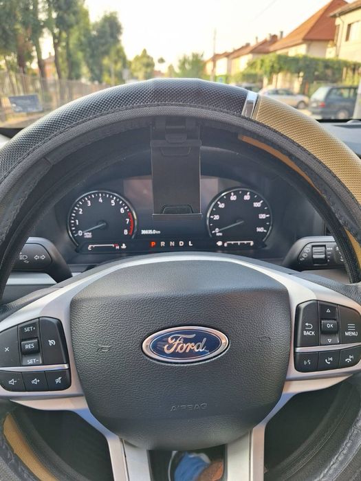 Ford Explorer 2023 7-местен. Регистриран, с каско и обслужен изцяло