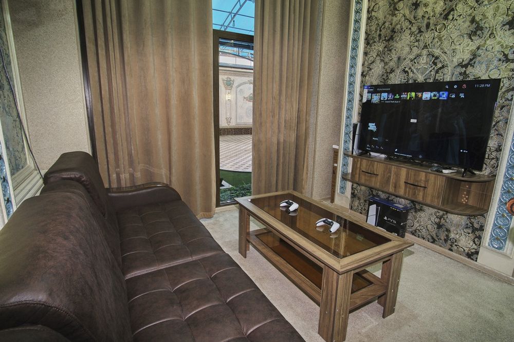 Sauna, Dacha 24/7 Motrid krug, Qorasuv