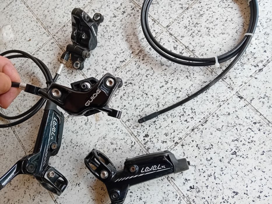Хидравлични спирачки Sram  Level TL с калипери, скоби и маркуч