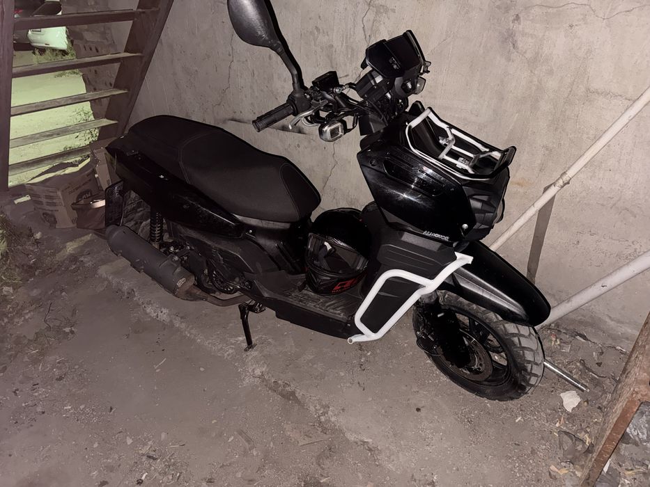 Tank 150 Almoto.