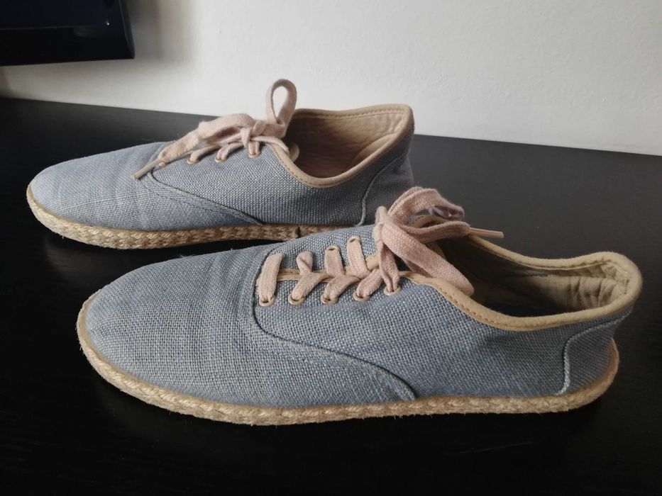 Pantofi albastri cu șiret 38 (23 cm)