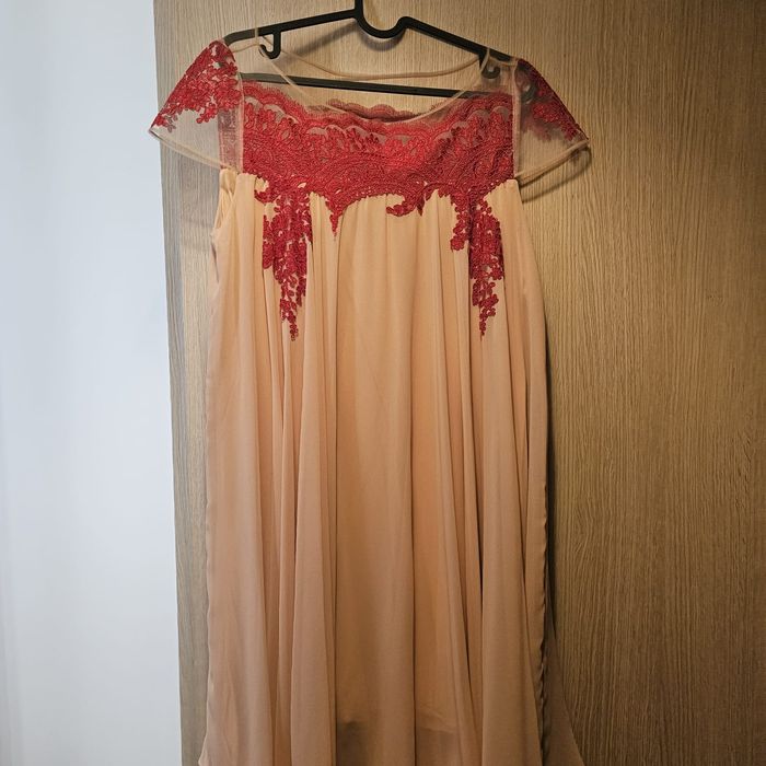 Rochie Nissa, din voal crem cu broderie, măsura 36