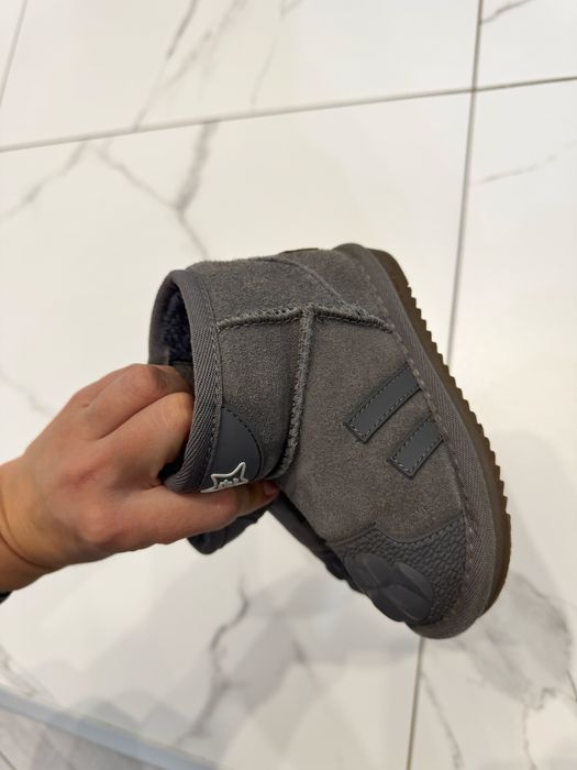 Продам зимние угги