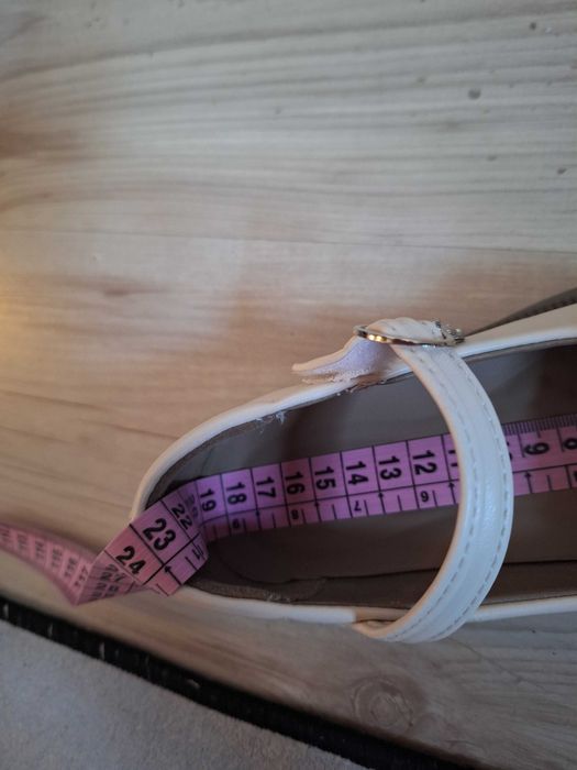 Детски сандали за момиче