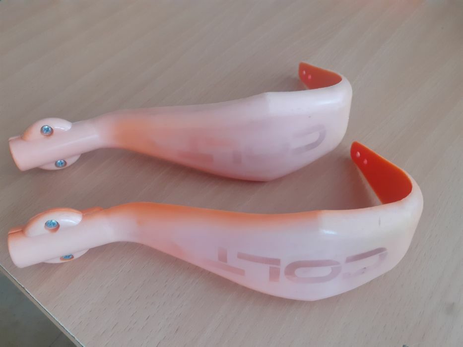 Протектори/Боксове.  Промо цена.