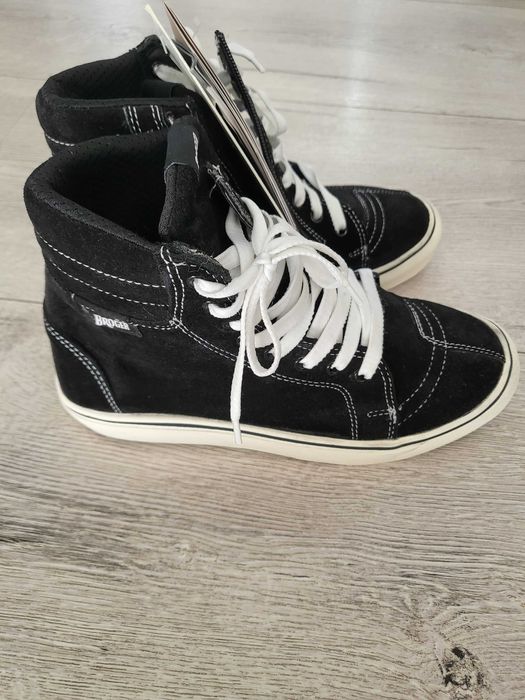 Ghete piele Broger California marime 39