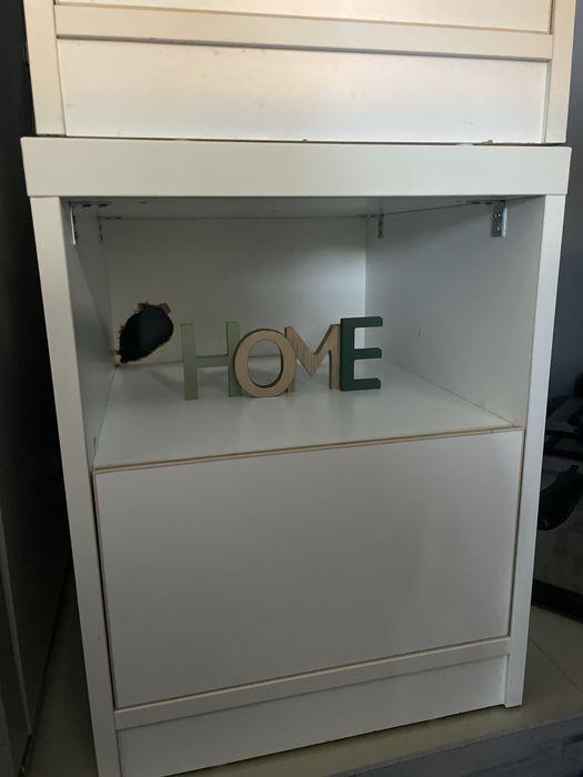 Noptiere albe camera /living