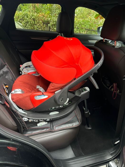 CYBEX Cloud Z plus Platinum + baza isofix 360