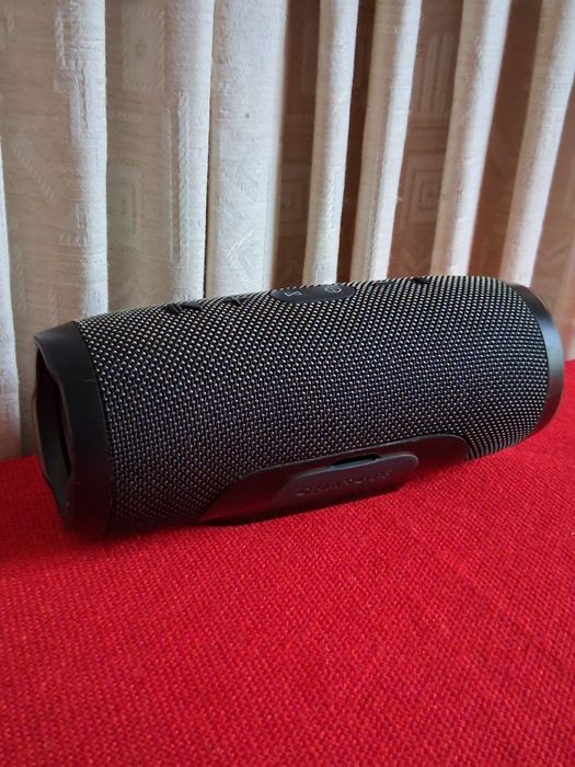 Boxa portabilă JBL