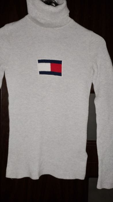 Пуловери Tommy Hilfiger и Ralph Lauren