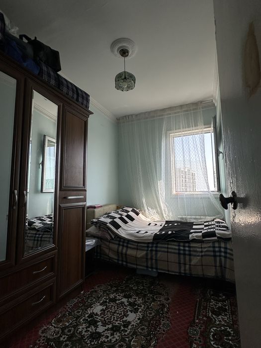Chilonzor tumani 9 etaj 3 xonali uy